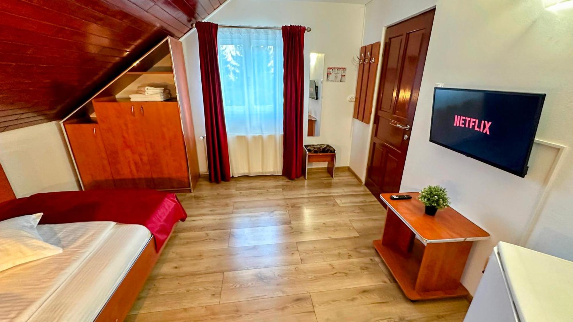 Valea Alba View - Self Check-In Ξενοδοχείο Buşteni Εξωτερικό φωτογραφία
